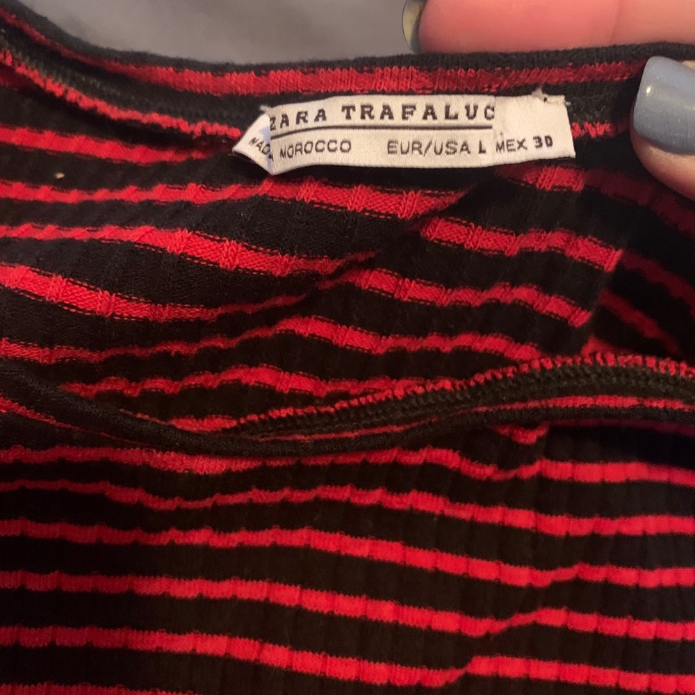 Zara Ribbed Bell Sleeves Top - Picture 3 of 4